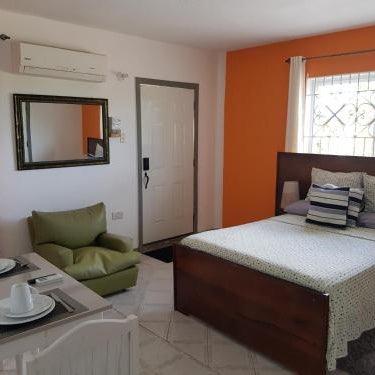 JUS4U-Apt-3 The Home Away From Villa