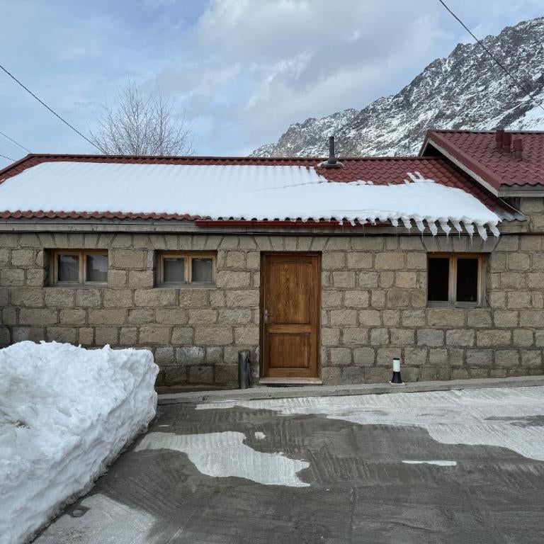 Royal Apartment Kazbegi Thumbnail