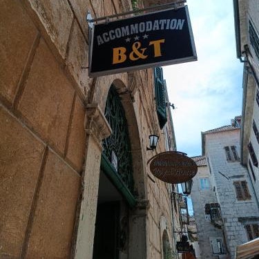 Guesthouse BiT Accommodation
