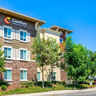 Comfort Inn & Suites Near Ontario Airport Thumbnail