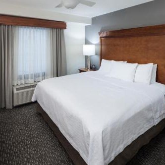 Homewood Suites By Hilton Omaha-Downtown Thumbnail