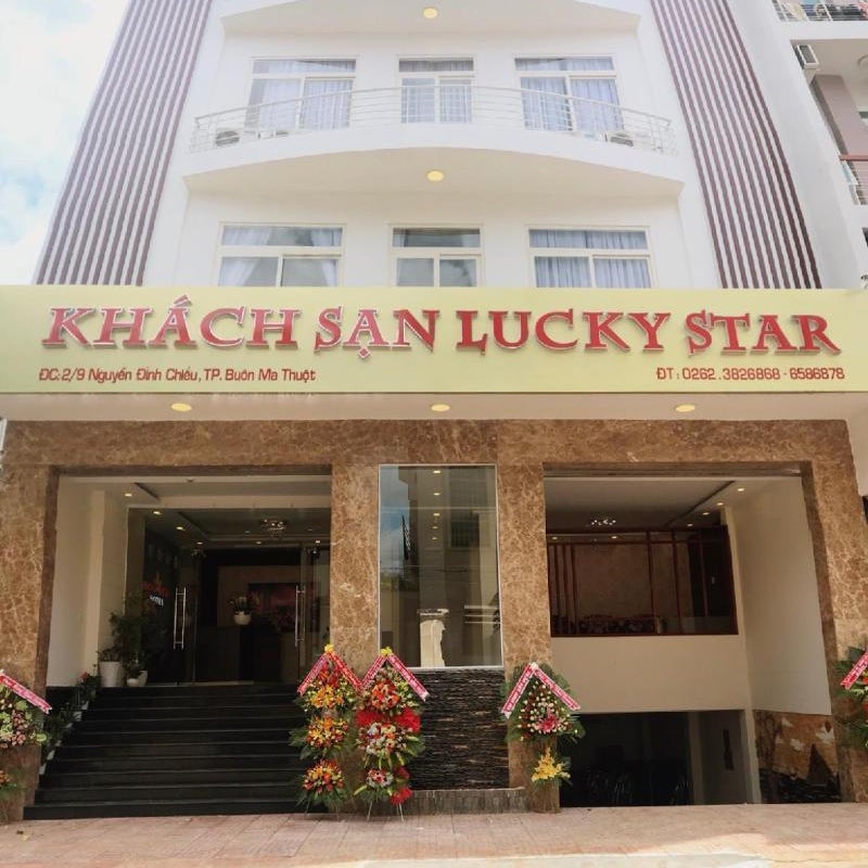 LUCKY STAR HOTEL