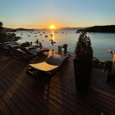 Caixa D'aço Exclusive Hotel