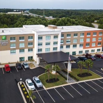 Holiday Inn Express & Suites Greenville S - Piedmont By IHG