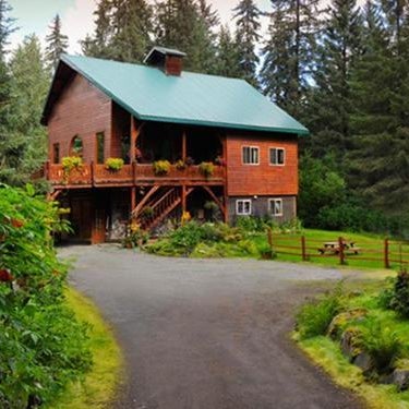 Carriage House Accommodations Thumbnail