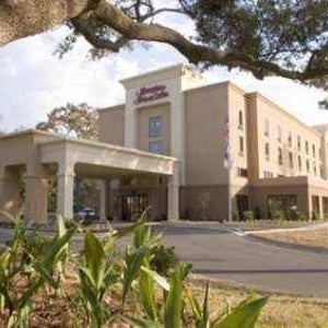 Hampton Inn & Suites by Hilton Mobile Airport University Area