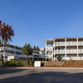 SureStay Hotel by Best Western Fairfield Napa Valley Thumbnail