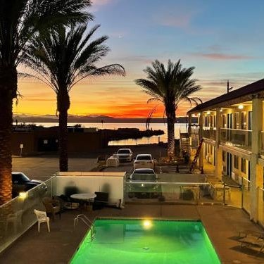 Sway Hotel Thumbnail
