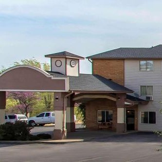 Brentwood Inn Clinton Thumbnail