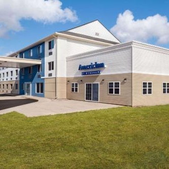 AmericInn by Wyndham Dodgeville Thumbnail