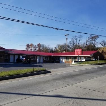 Budget Inn Breezewood Thumbnail
