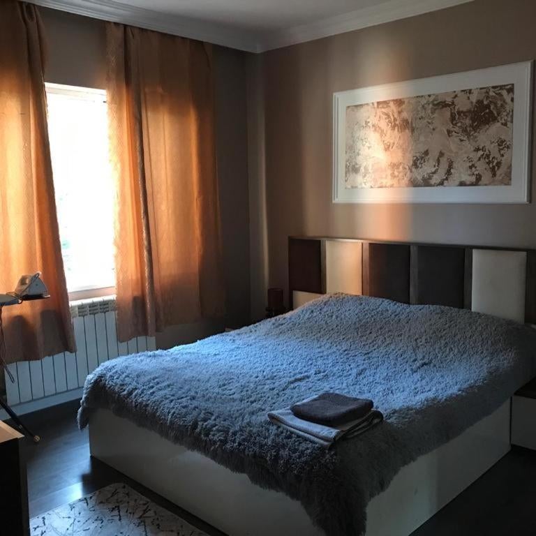 Elena's room Thumbnail