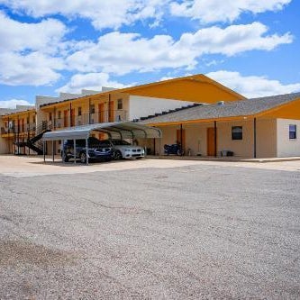 OYO Hotel Duncan, OK Hwy 81 Near Chisholm Casino Thumbnail