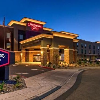 Hampton Inn By Hilton Fresno Airport Thumbnail