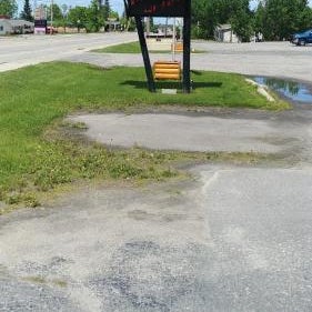 Falls Motel Thumbnail