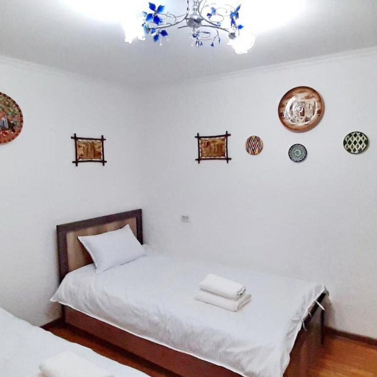 Guesthouse Anora 1, Three minutes walk from Registan Square, The very Center of Samarkand