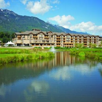 Executive Suites Hotel and Resort, Squamish Thumbnail