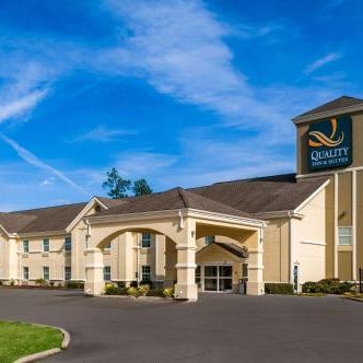 Quality Inn & Suites Slidell Thumbnail