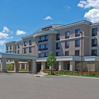 Courtyard by Marriott Republic Airport Long Island/Farmingdale Thumbnail
