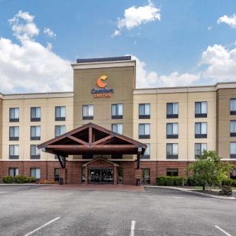 Comfort Suites Manchester Thumbnail