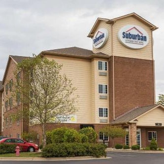 Birch Hill Suites Clarksville-Louisville North
