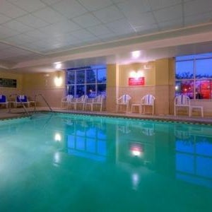 Country Inn & Suites by Radisson, Petersburg, VA Thumbnail