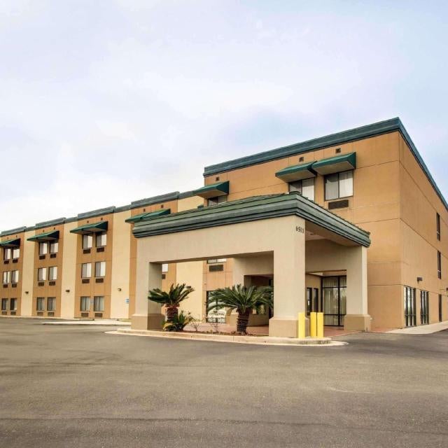 Quality Inn & Suites Hattiesburg Thumbnail