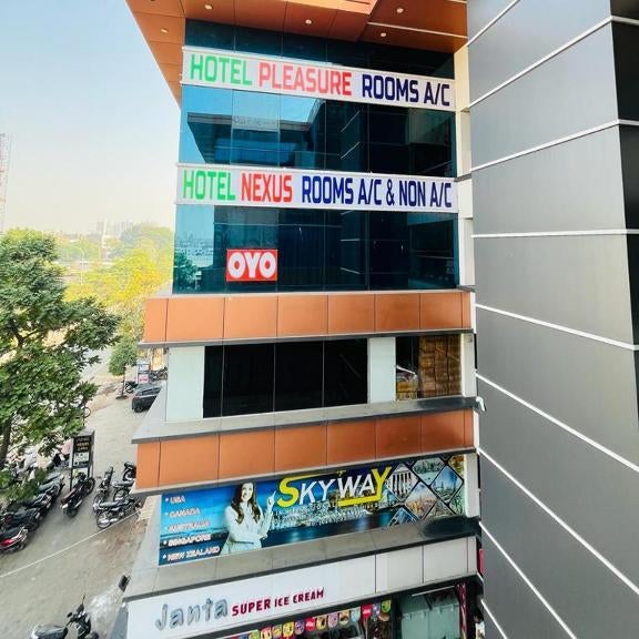 Hotel Pleasure
