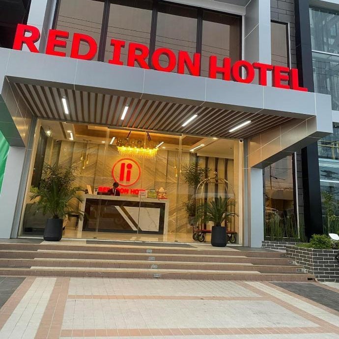 Red Iron Hotel