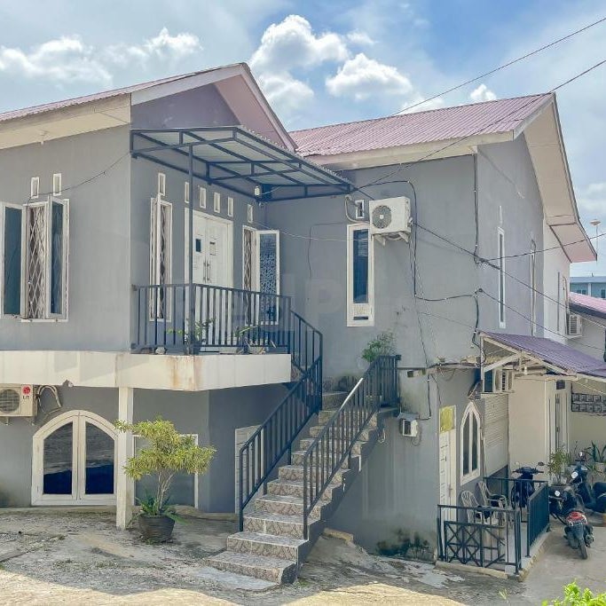 Namirah Syariah Guesthouse Balikpapan RedPartner