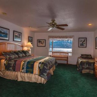 Suite 1 Lynn View Lodge