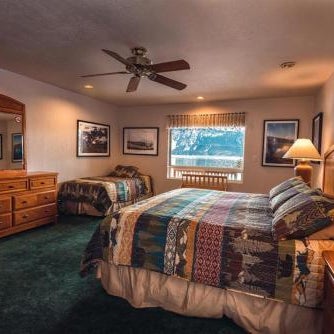 Suite 2 Lynn View Lodge