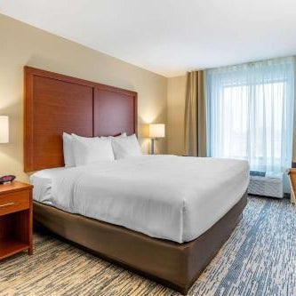 Comfort Inn & Suites Thumbnail