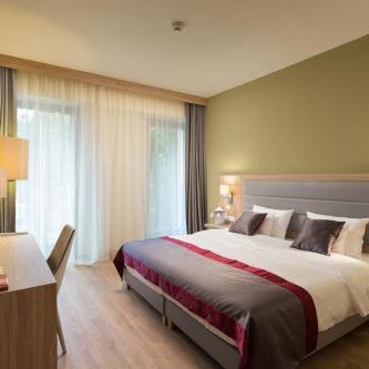 Akeah Verdi Budapest Thumbnail