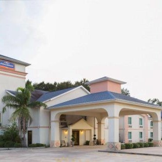 Howard Johnson by Wyndham Houma Thumbnail