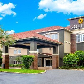 La Quinta Inn & Suites by Wyndham Sebring Thumbnail