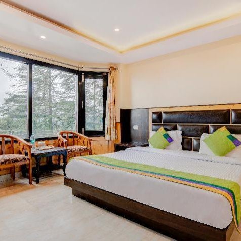 Itsy Hotels Avantika With Forest View