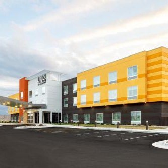 Fairfield Inn & Suites by Marriott Salina Thumbnail