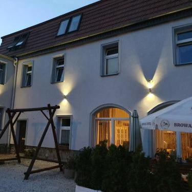 HOTEL "ZAUŁEK" Spółka Cywilna Zbigniew Świderski, Elżbieta Świderska