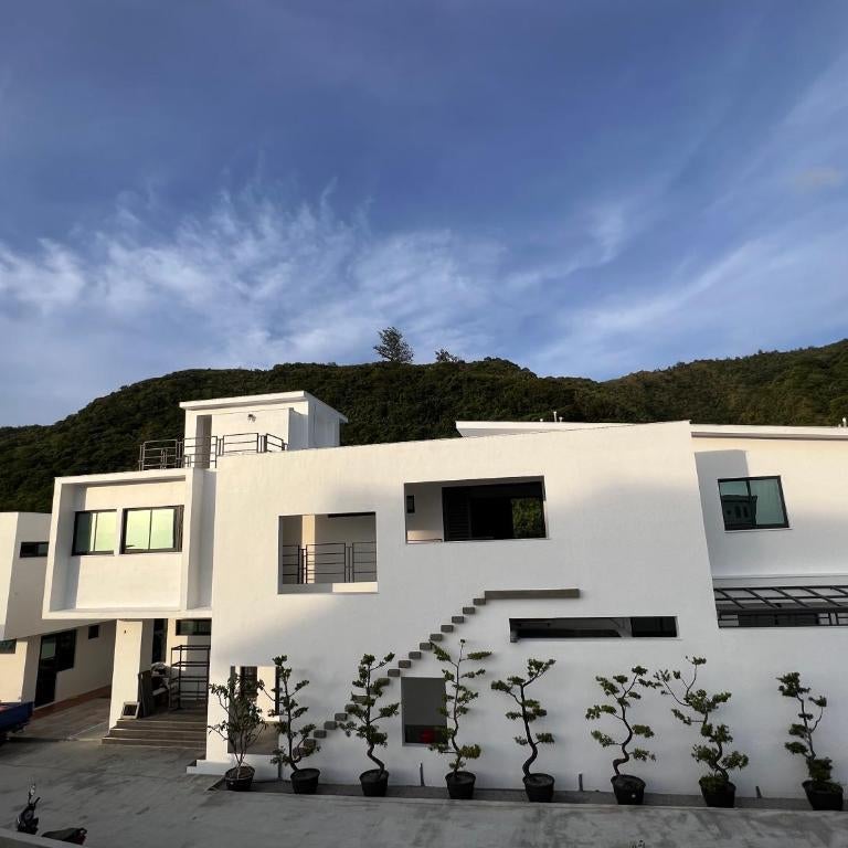 Dawn Valley