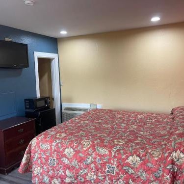 Kenwood Court Motel Thumbnail
