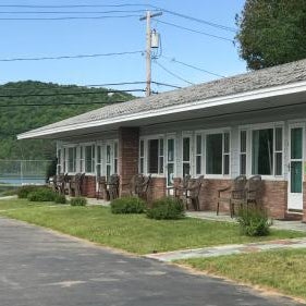 Sara Placid Inn & Suites Thumbnail