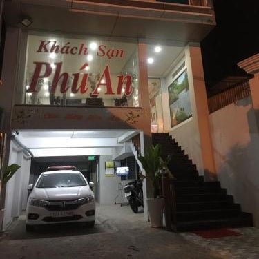 Khách sạn Phú An