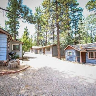 Fox n Bear Cottages Big Bear Thumbnail