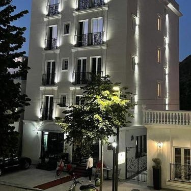 Ruby Palace Thumbnail