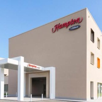 Hampton by Hilton Rome East Thumbnail