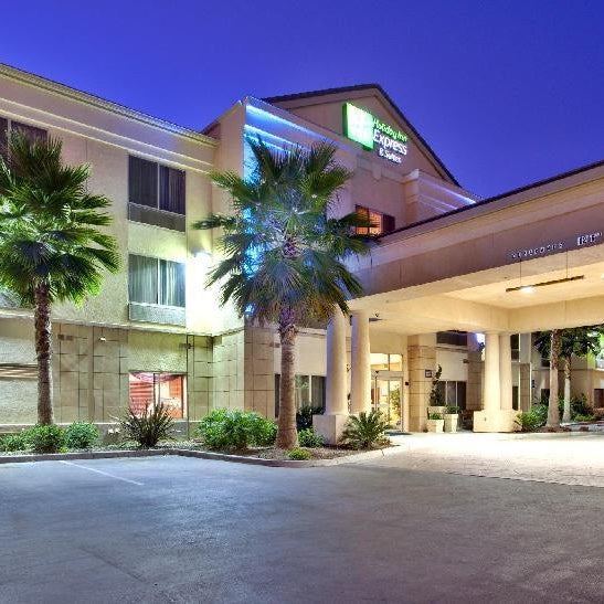 Holiday Inn Express & Suites San Diego Otay Mesa By IHG Thumbnail