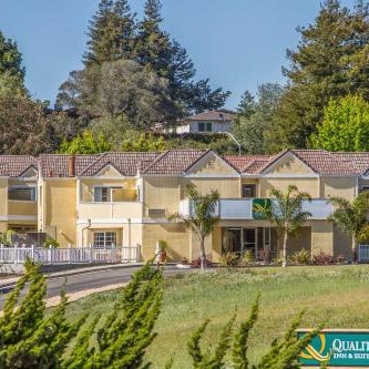 Quality Inn & Suites Capitola Thumbnail