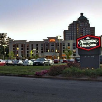 Hampton Inn By Hilton And Suites East Hartford Thumbnail