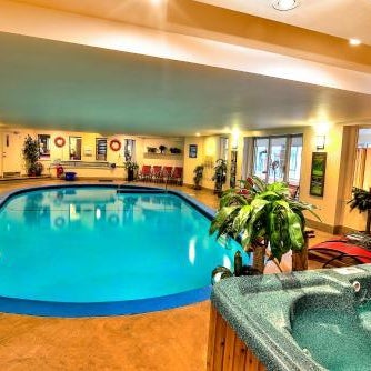 Hotel Et Motel Le Chateauguay Thumbnail